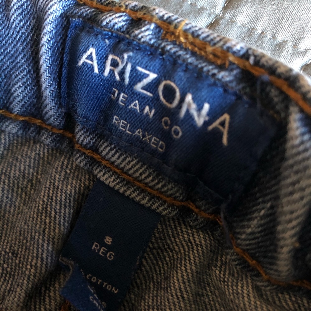 2 pairs jeans - Picture 3 of 4